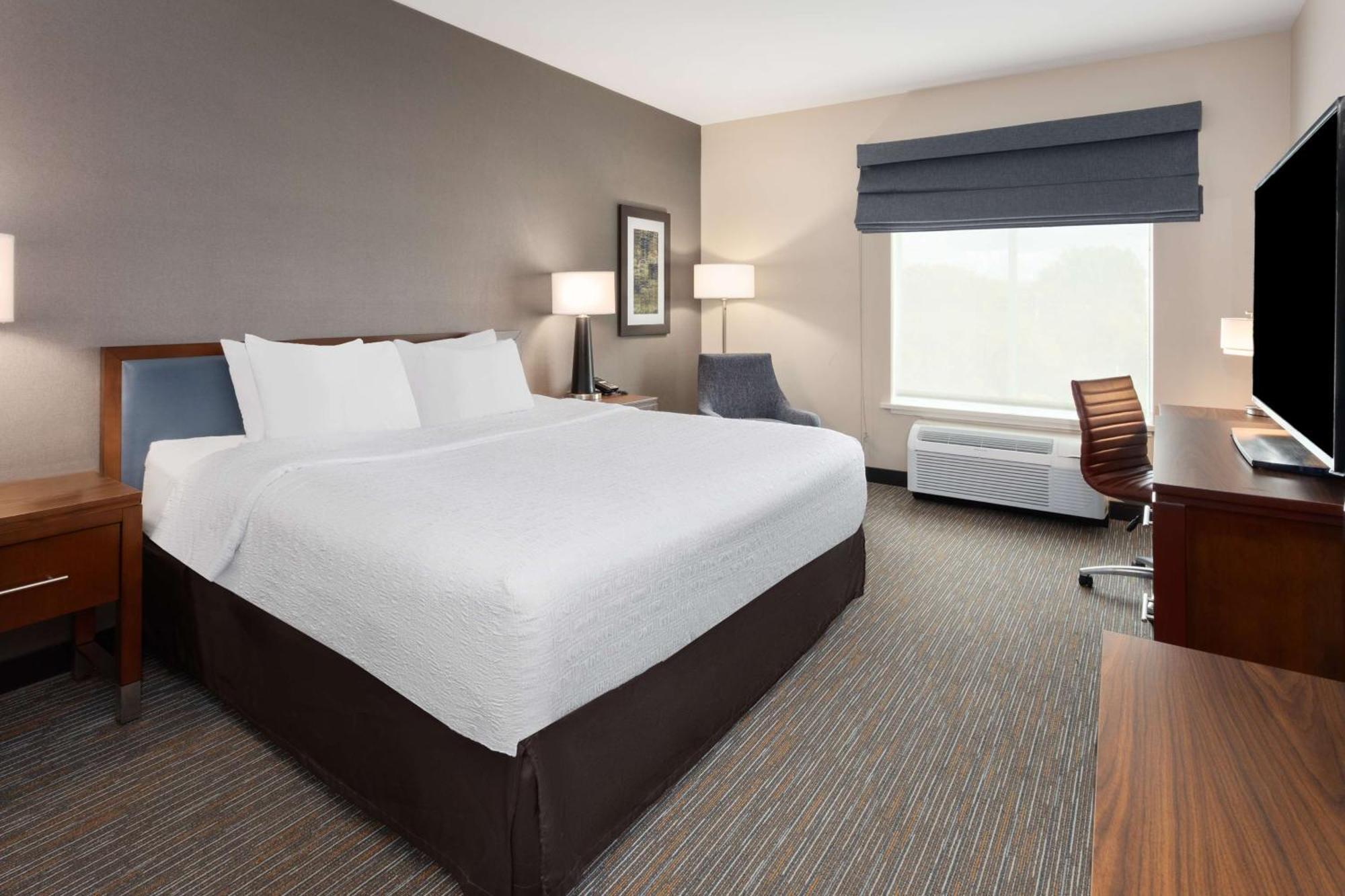 Hampton Inn By Hilton Nashville Airport Century Place Ngoại thất bức ảnh