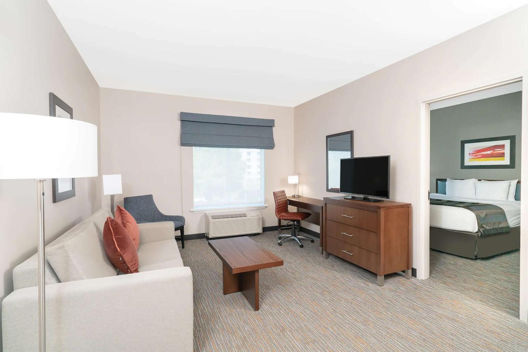 Hampton Inn By Hilton Nashville Airport Century Place Ngoại thất bức ảnh